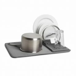 Style Selections Countertop Organizers 16-in W x 20-in L x 2-in H Microfiber Drying Mat