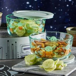 PYREX Pantry Organizers Star Wars 4 Piece Multisize Tempered Glass Food Storage Container -Rubbermaid Fashion Sell 43096545